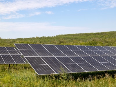 EPCOR has opened a solar farm in the Edmonton region to power a major water treatment plant and move toward the company's net-zero goal.